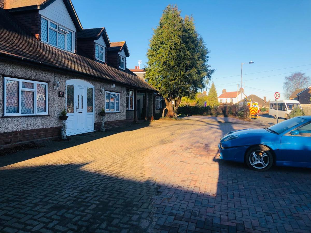 Amazing Quiet Garden House Near London Luton Airport Lejlighed Eksteriør billede